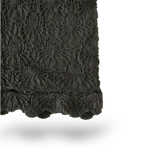 Square Neck Stretch Tank Floral Texture & Scalloped Edges NWOT Wm Sm/Med Black - Picture 3 of 5